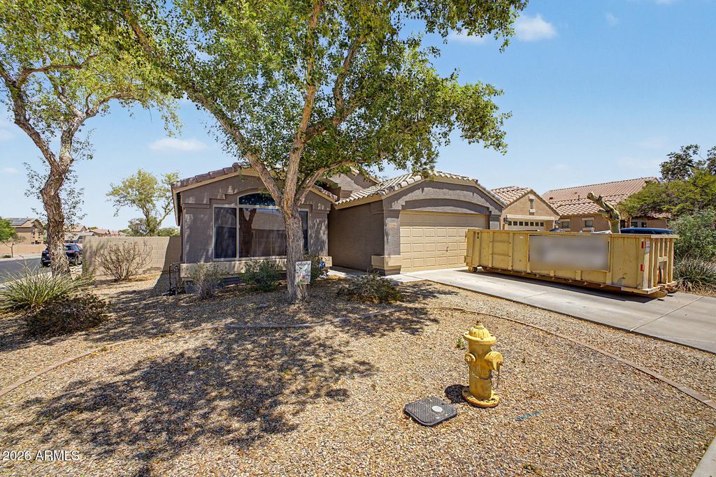 Photo of 21155 N Ben Street, Maricopa, AZ 85138 (MLS # 7051553)