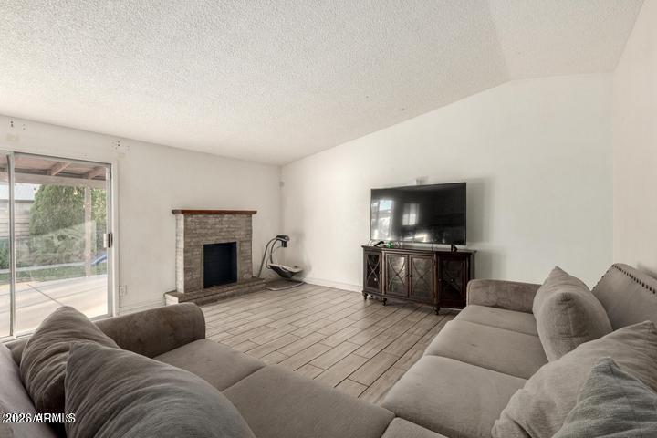 8001 W COLLEGE Drive