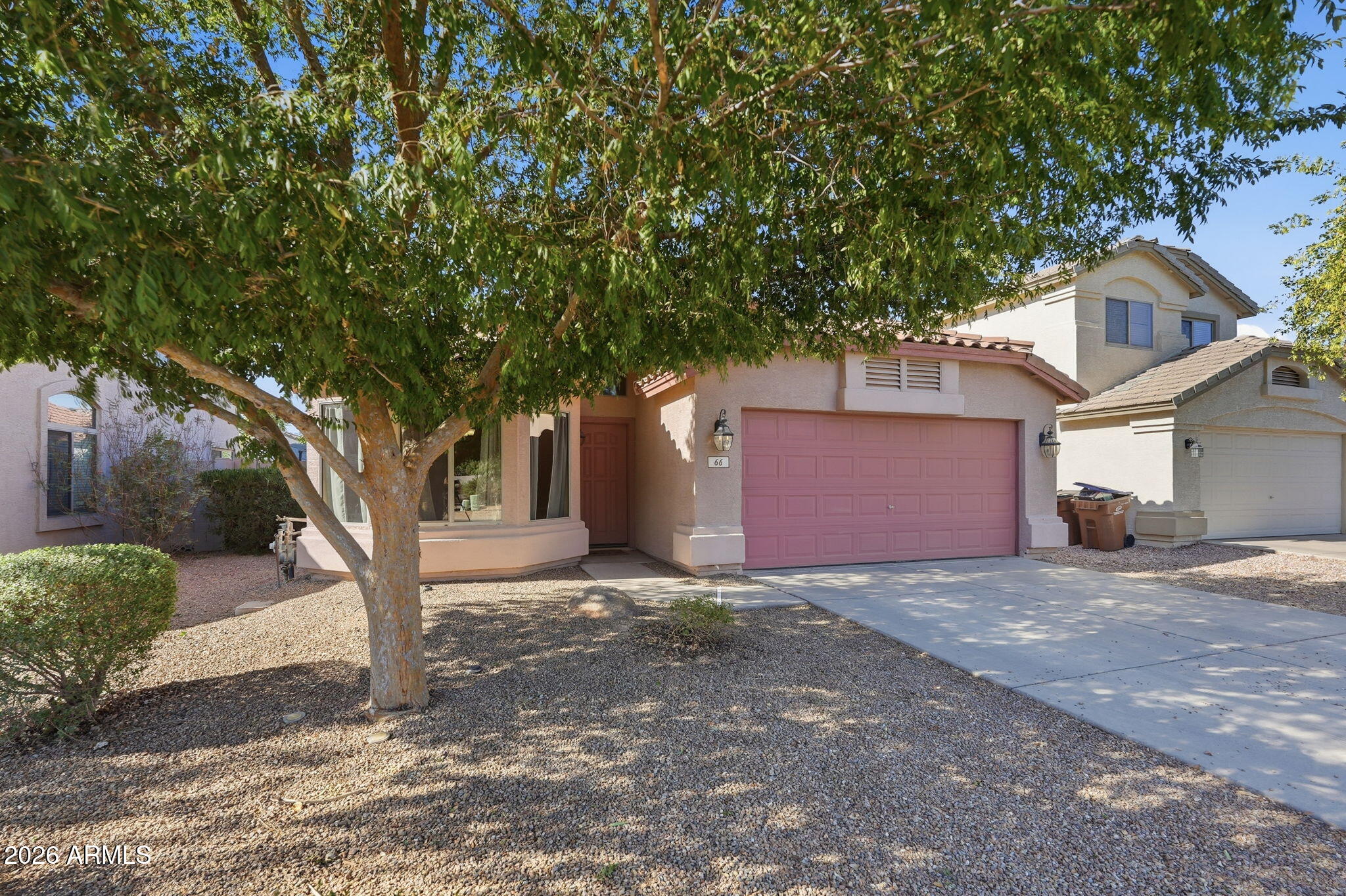 66 W Holstein Trail