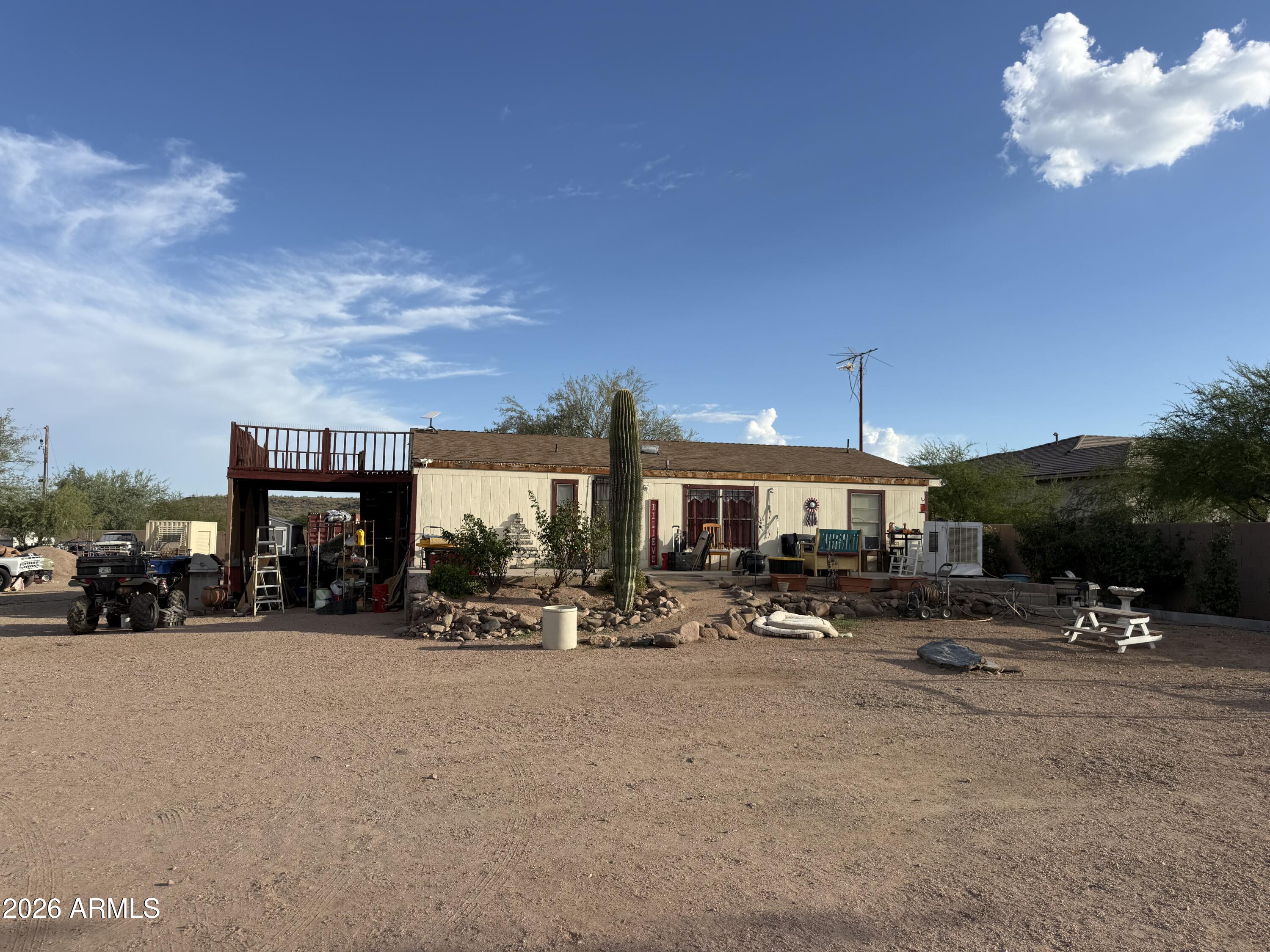3805 W DYNAMITE Boulevard