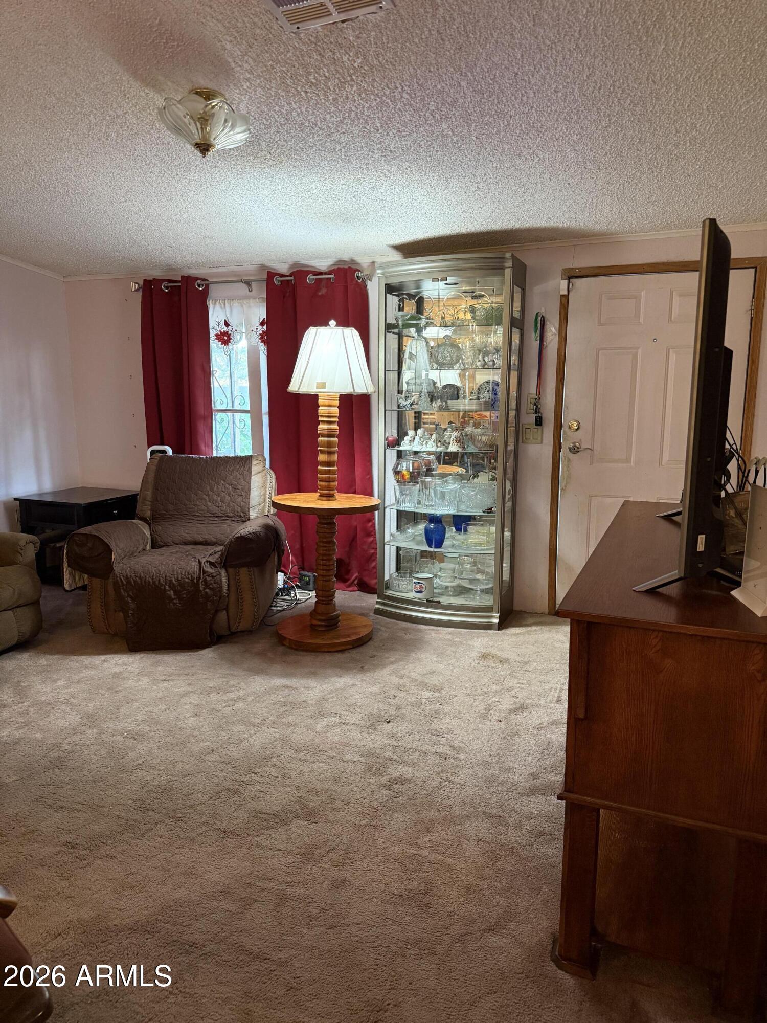 3805 W DYNAMITE Boulevard