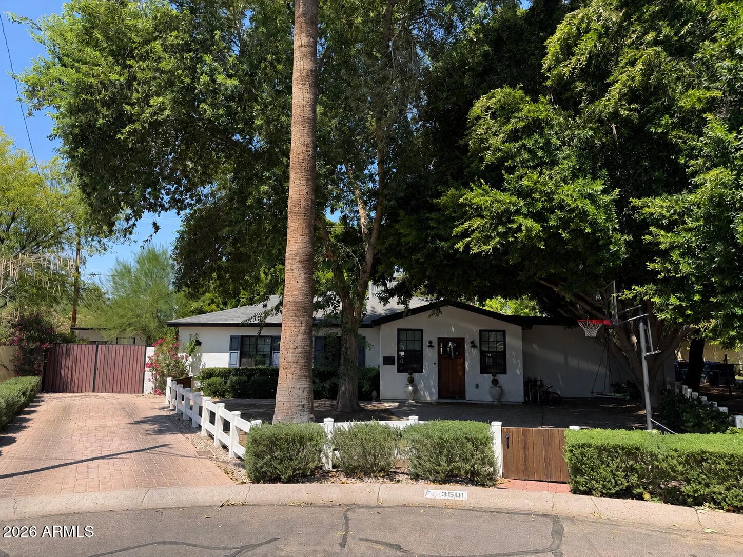 3501 E PICCADILLY Road