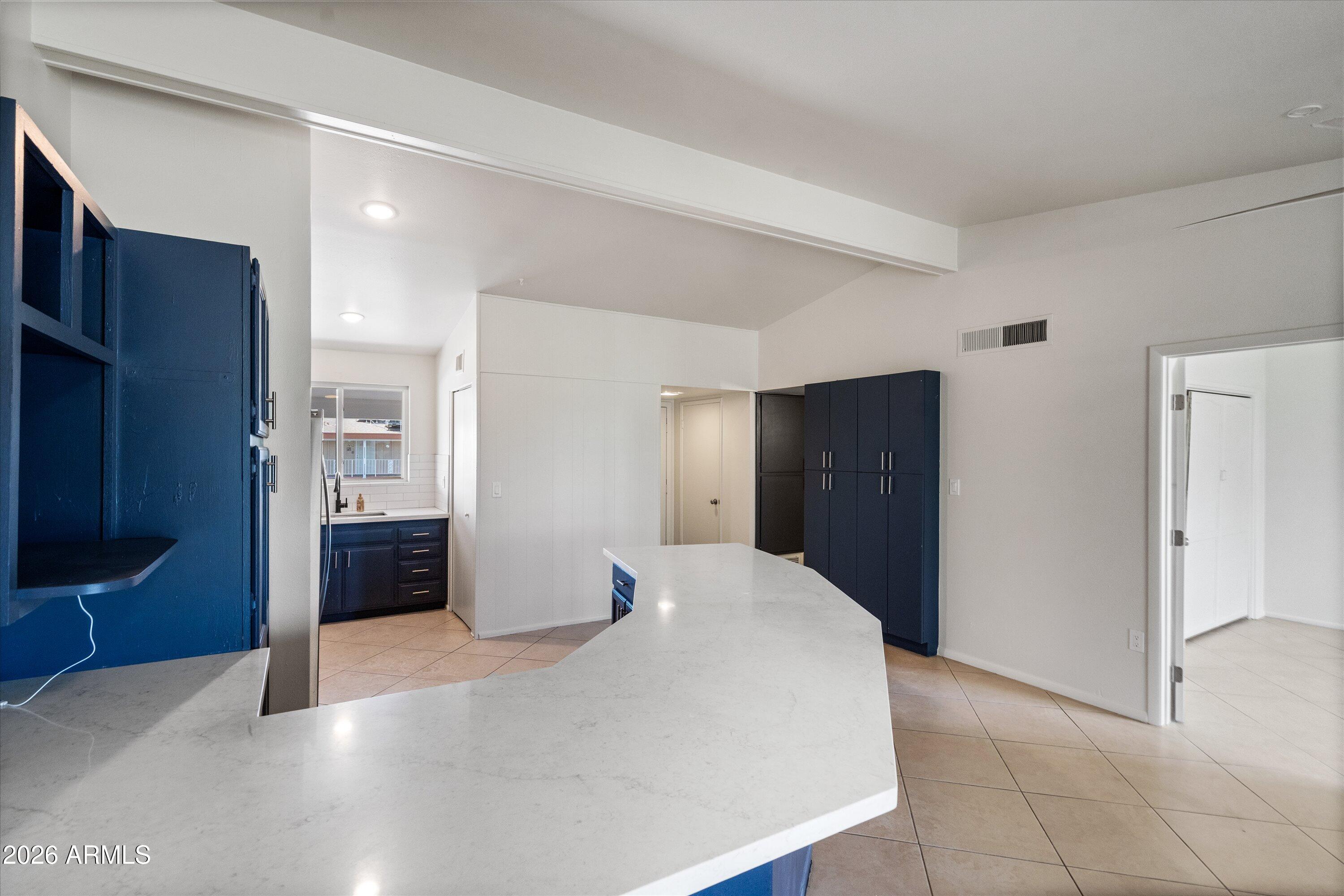 10840 N FAIRWAY Court W