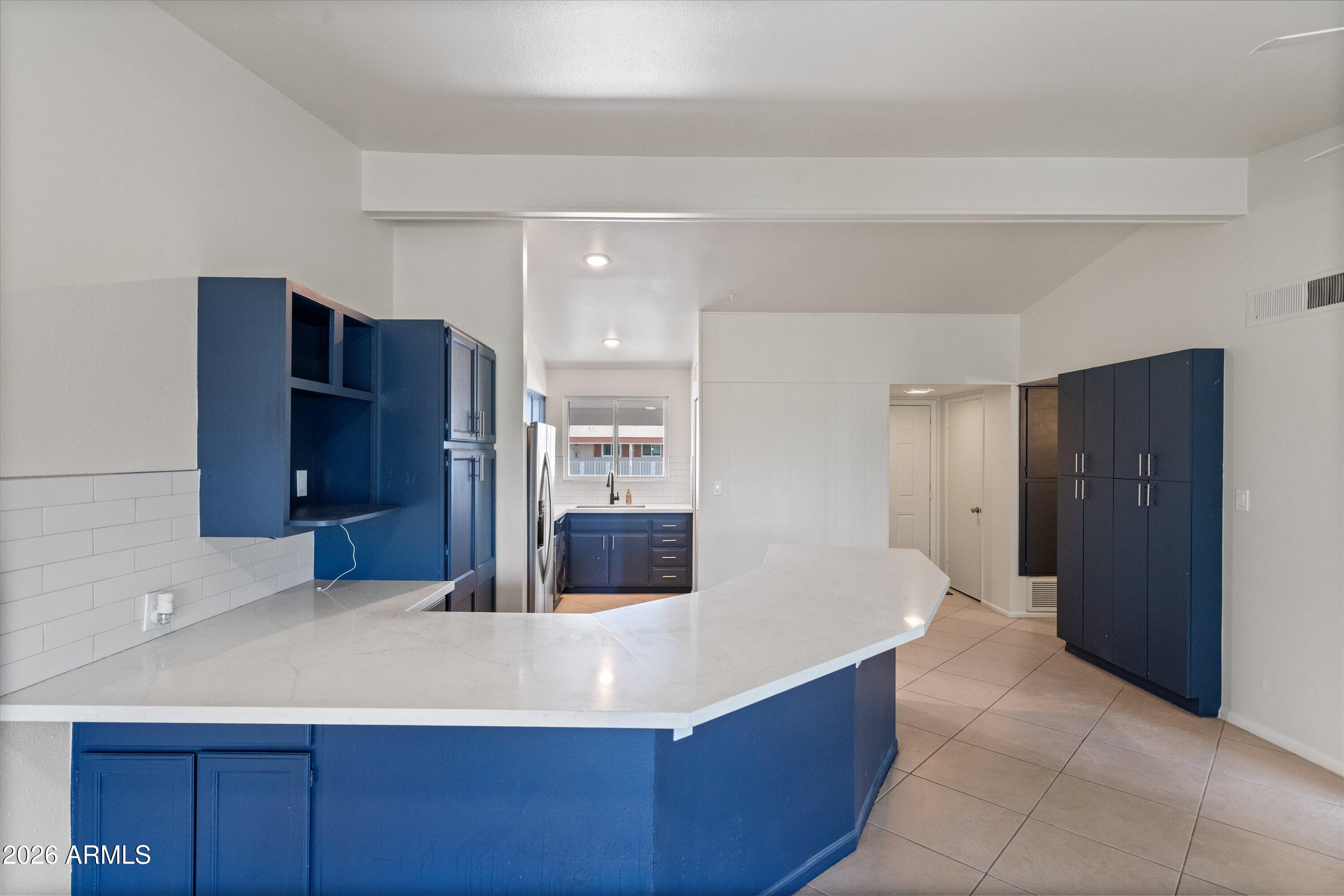 10840 N FAIRWAY Court W