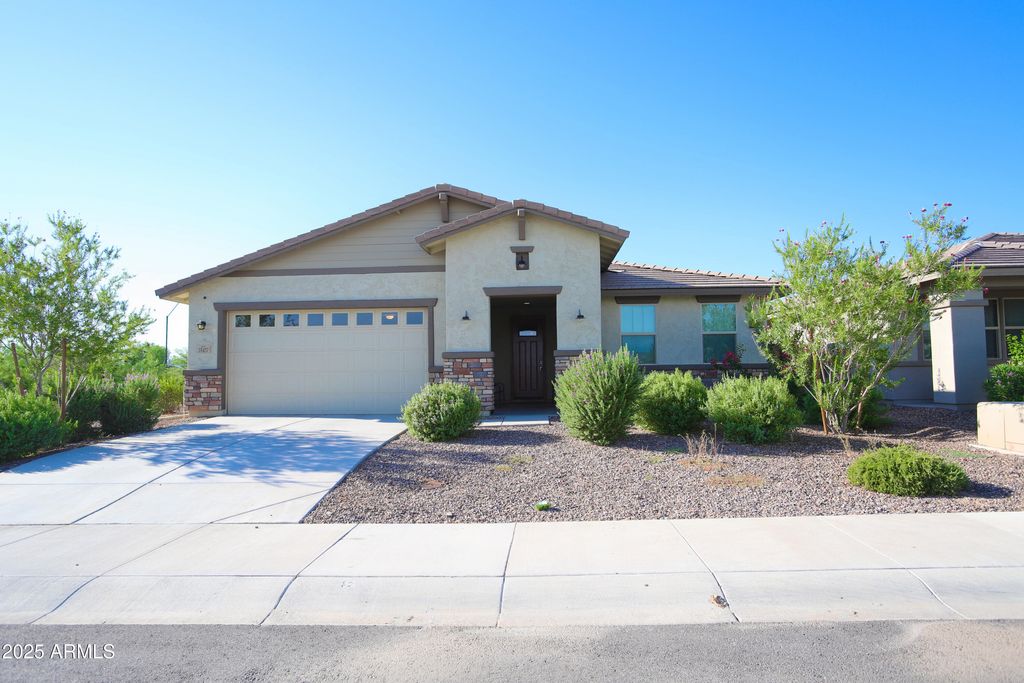 Photo of 18427 W Pasadena Avenue, Litchfield Park, AZ 85340 (MLS # 6922298)