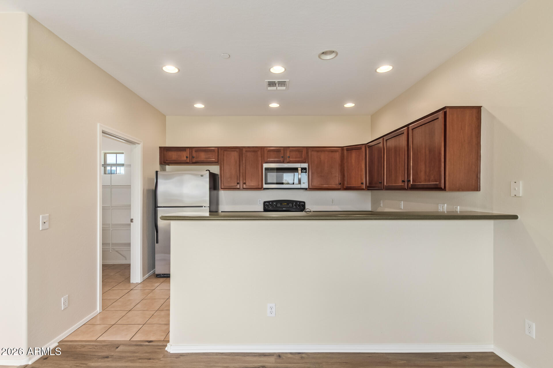 COLONY WASH VISTA CONDOMINIUMS - Residential