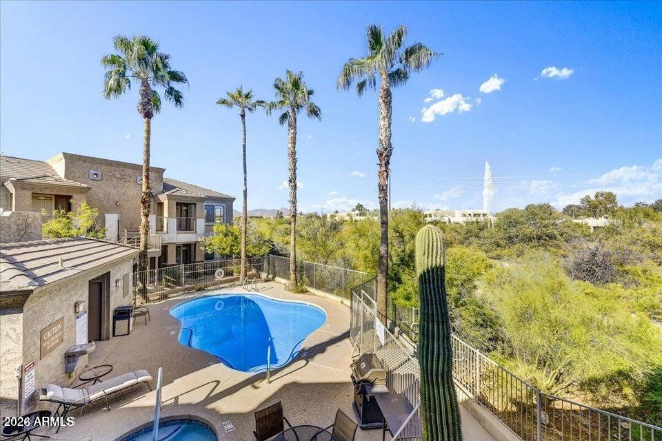 COLONY WASH VISTA CONDOMINIUMS - Residential
