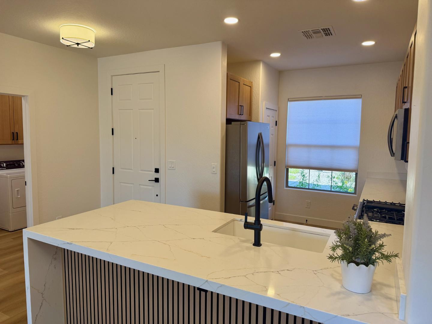 2579 W LEWIS AND CLARK Trail