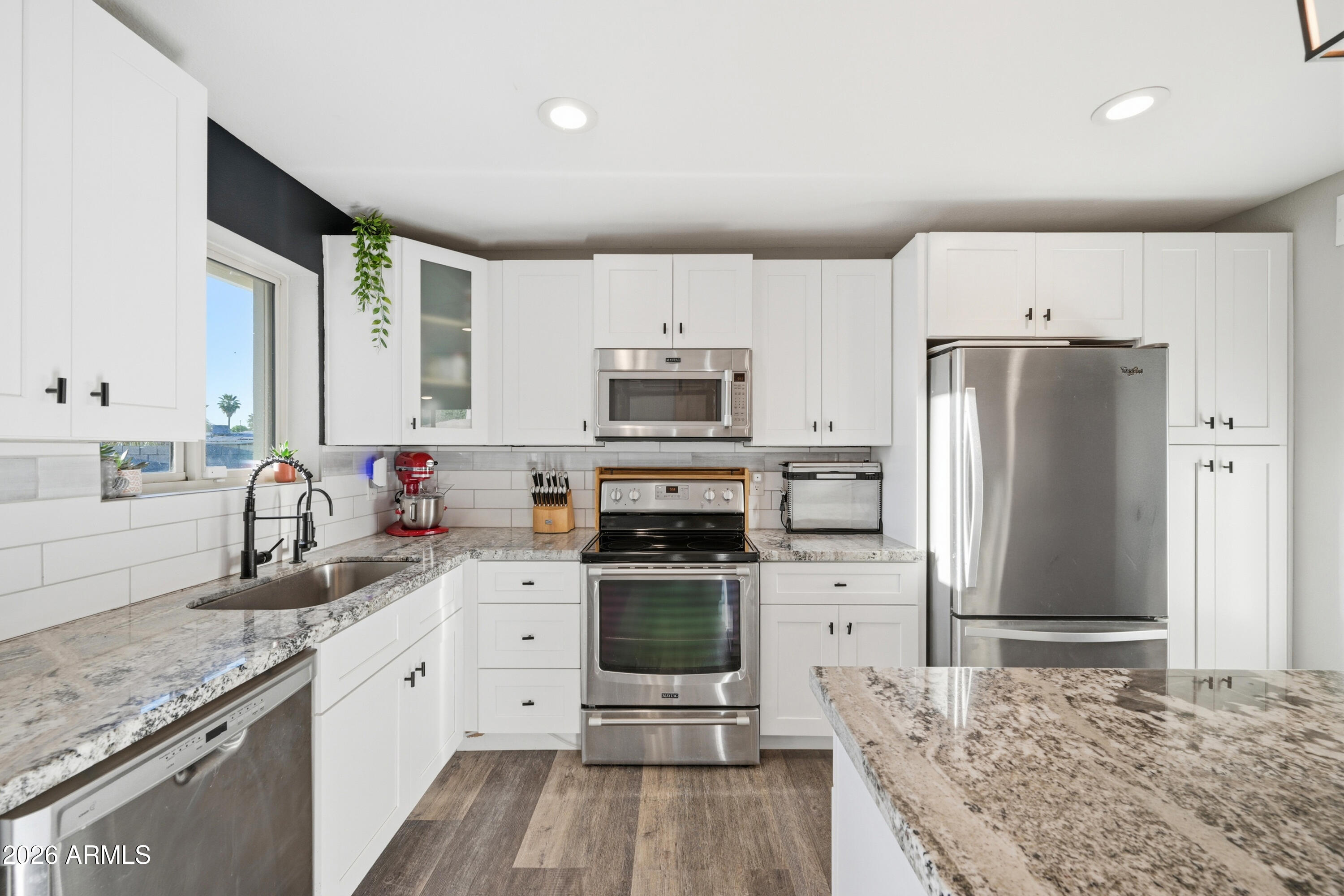 436 N LARKSPUR Street