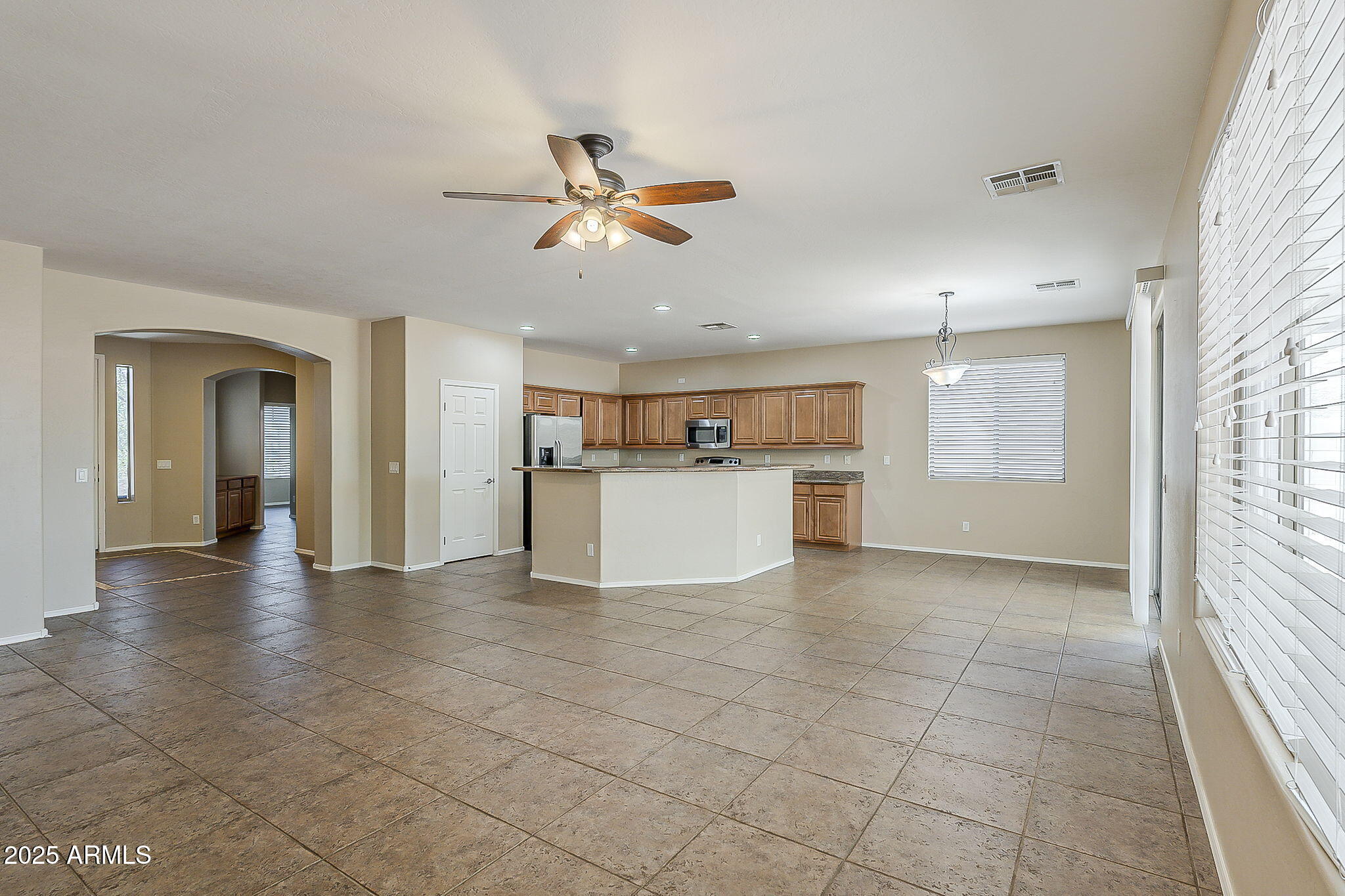 5926 W QUESTA Drive