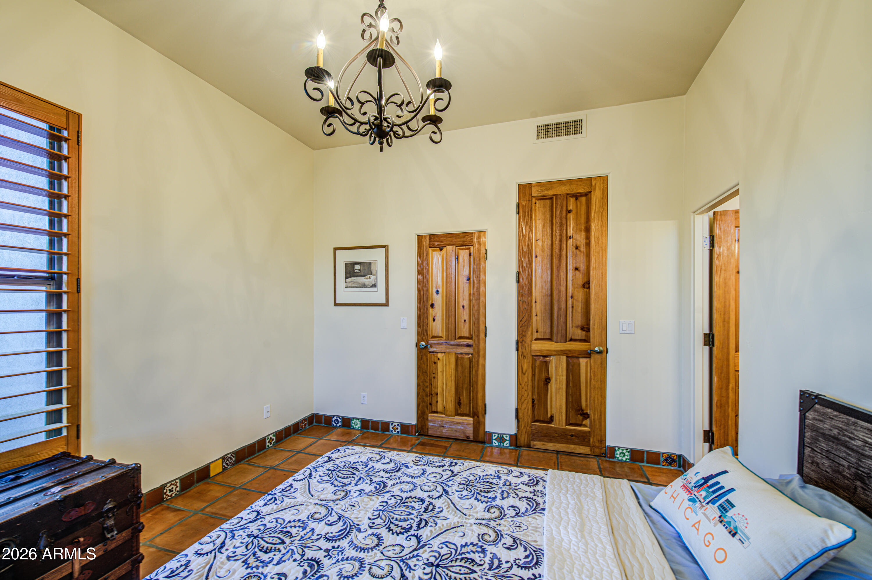 THUNDER MOUNTAIN - Residential