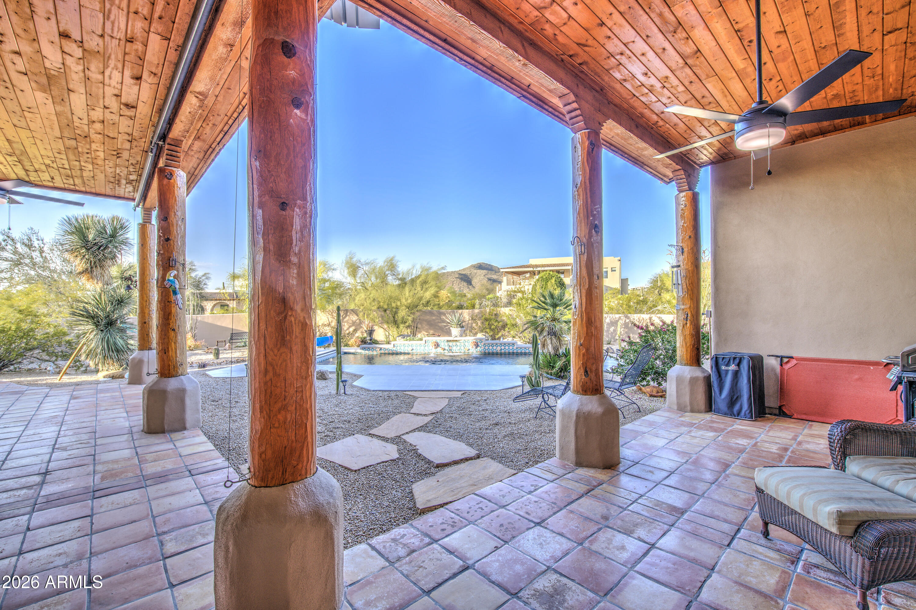 THUNDER MOUNTAIN - Residential