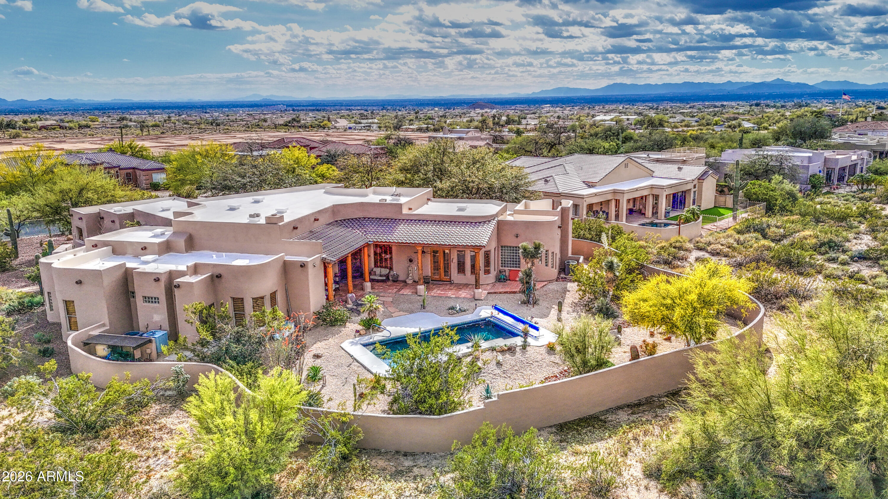 THUNDER MOUNTAIN - Residential