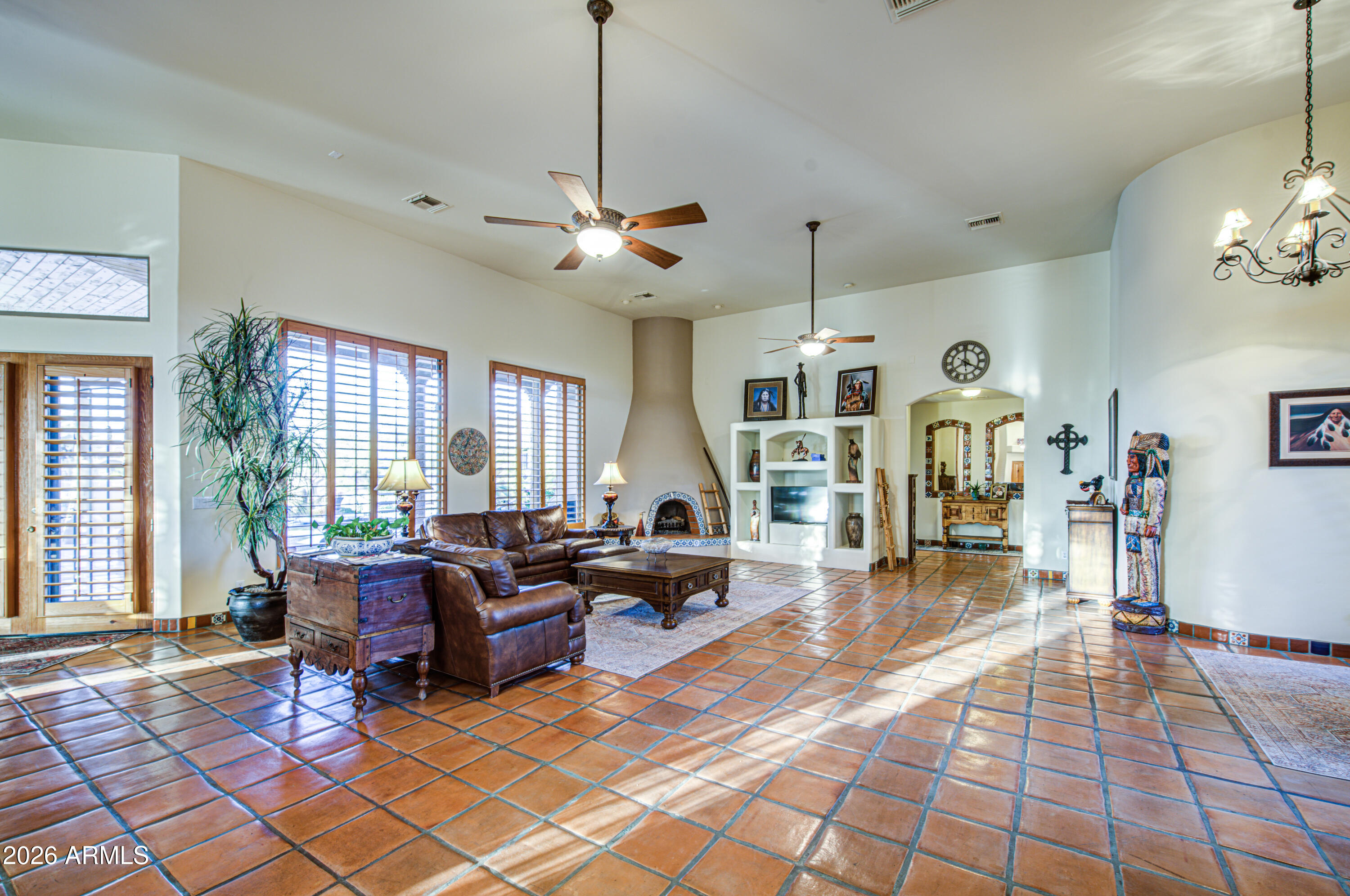 THUNDER MOUNTAIN - Residential