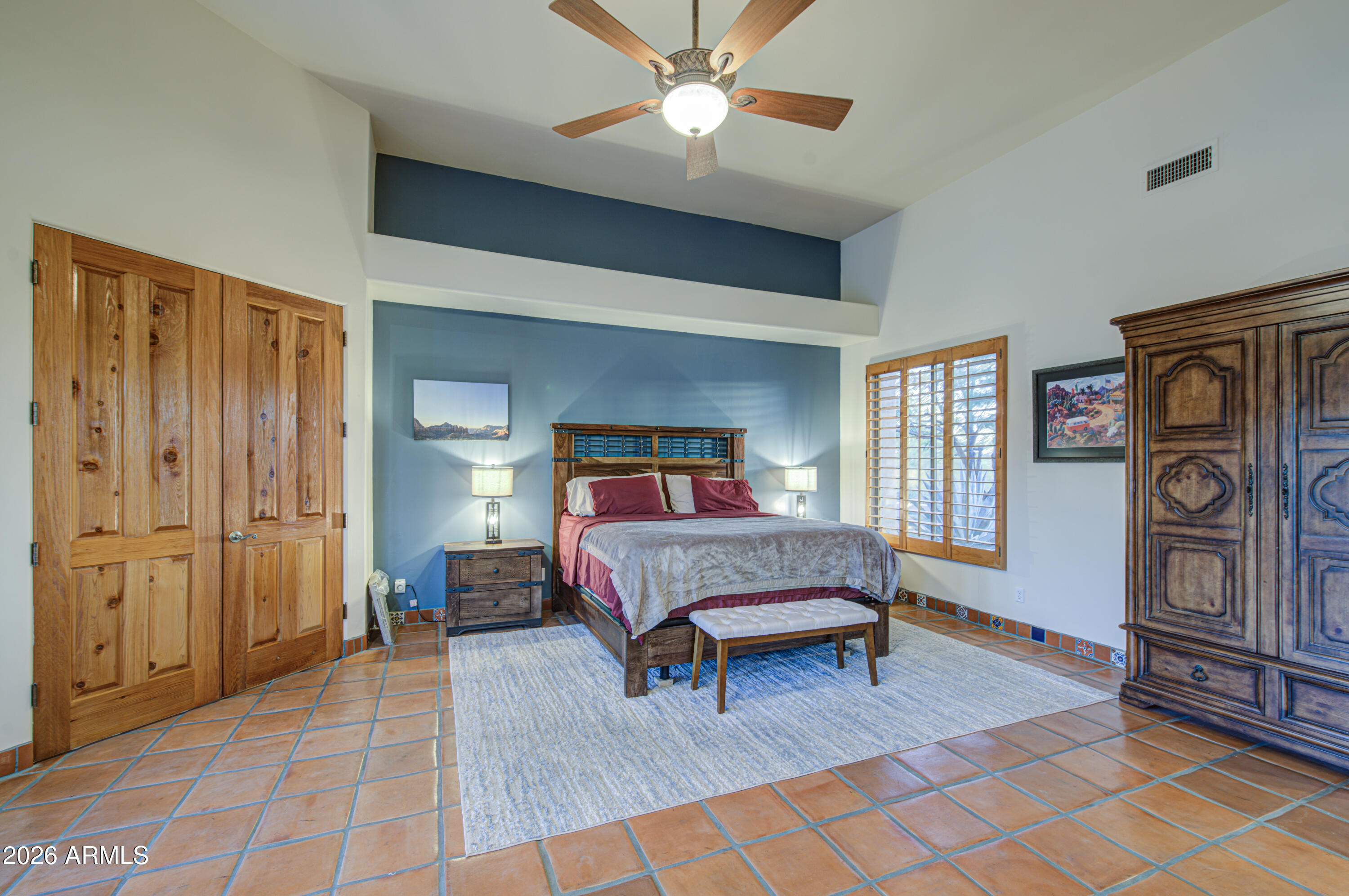 THUNDER MOUNTAIN - Residential