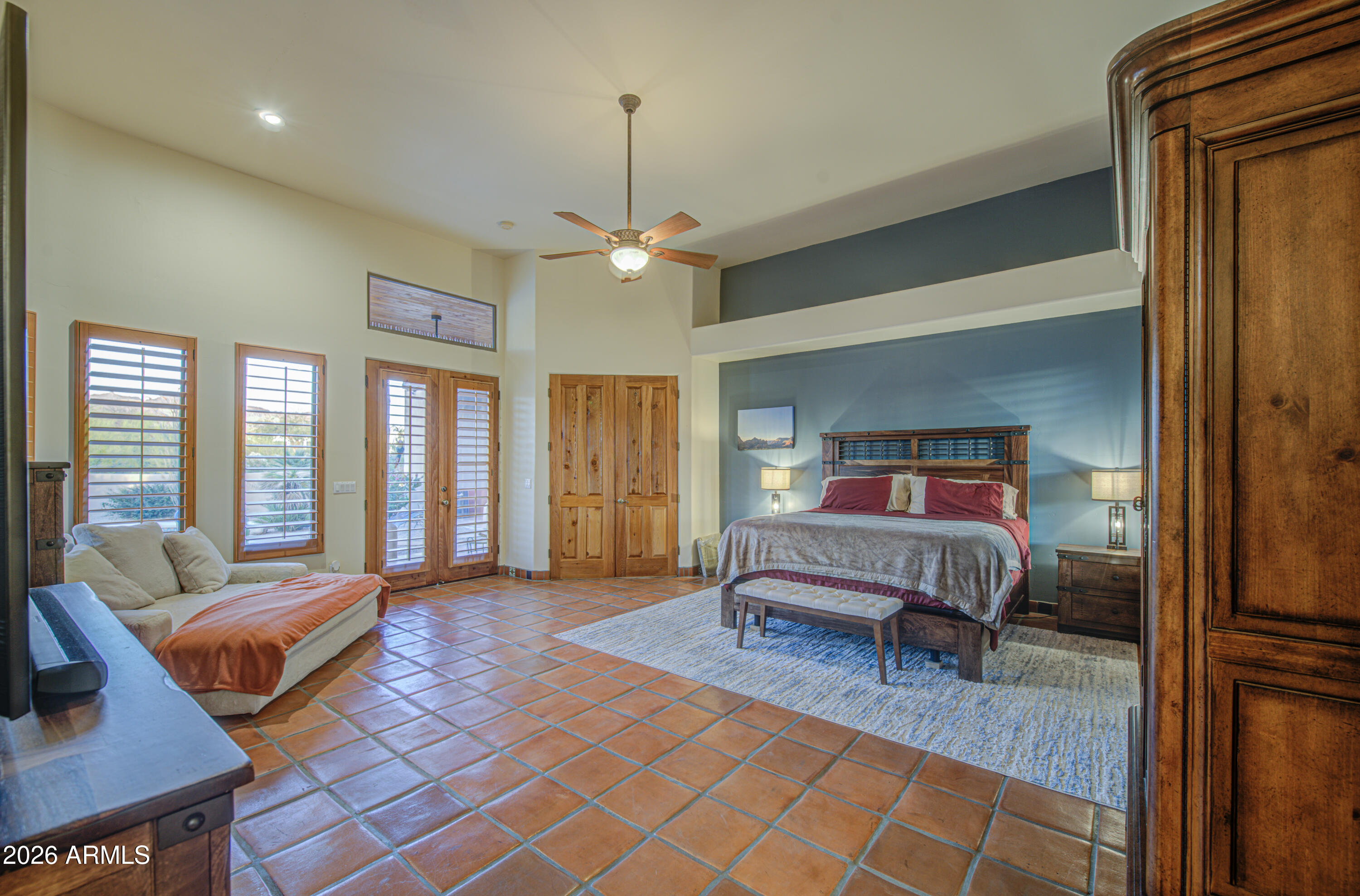 THUNDER MOUNTAIN - Residential