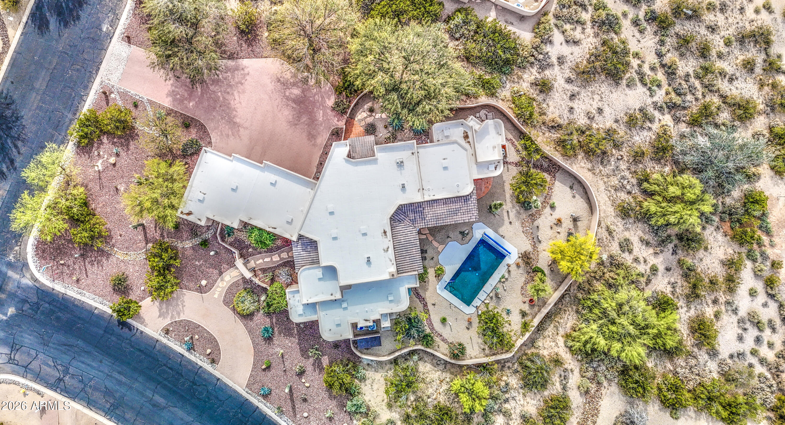 THUNDER MOUNTAIN - Residential