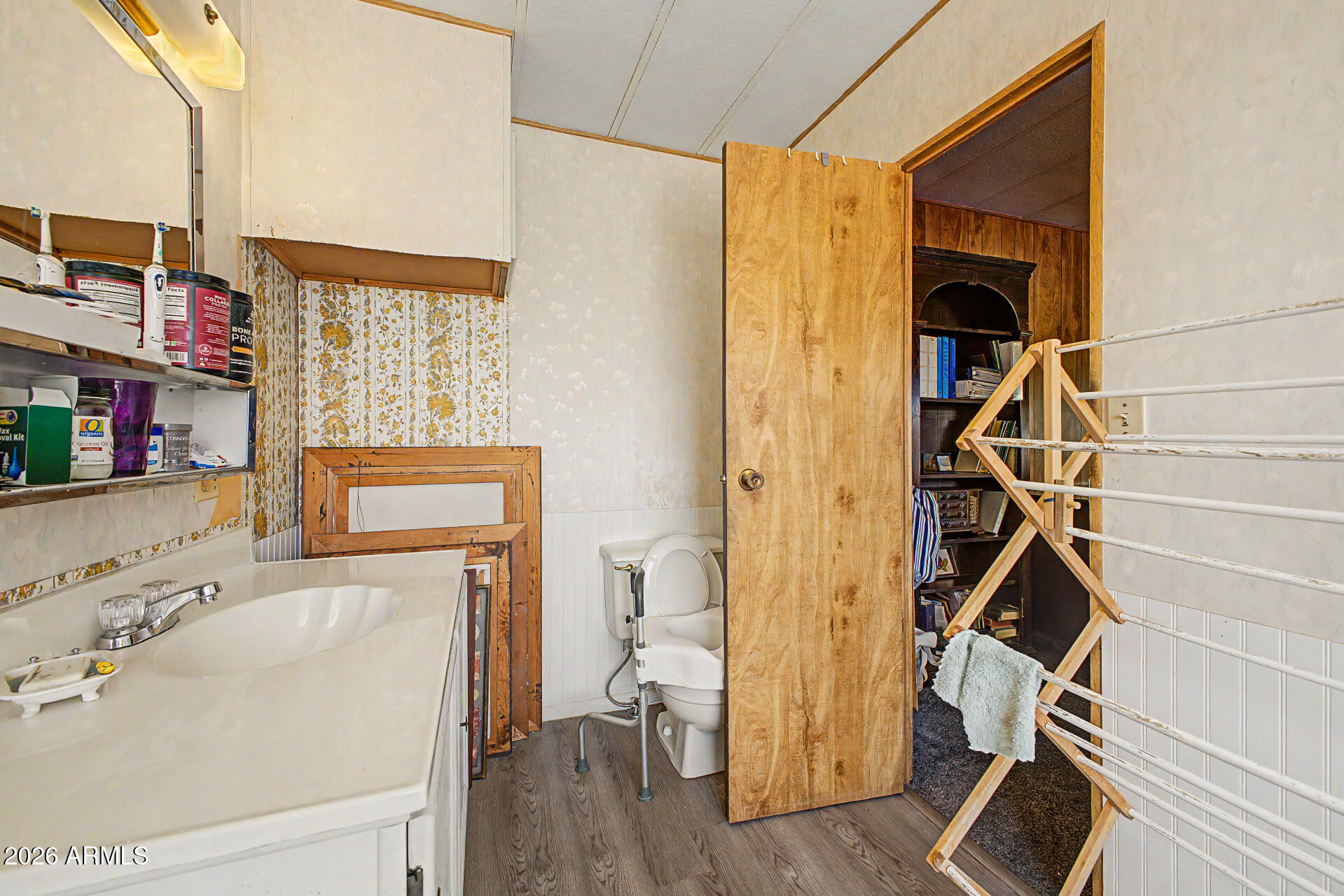VILLAGE GROVE OF MESA UNIT 1 - Residential
