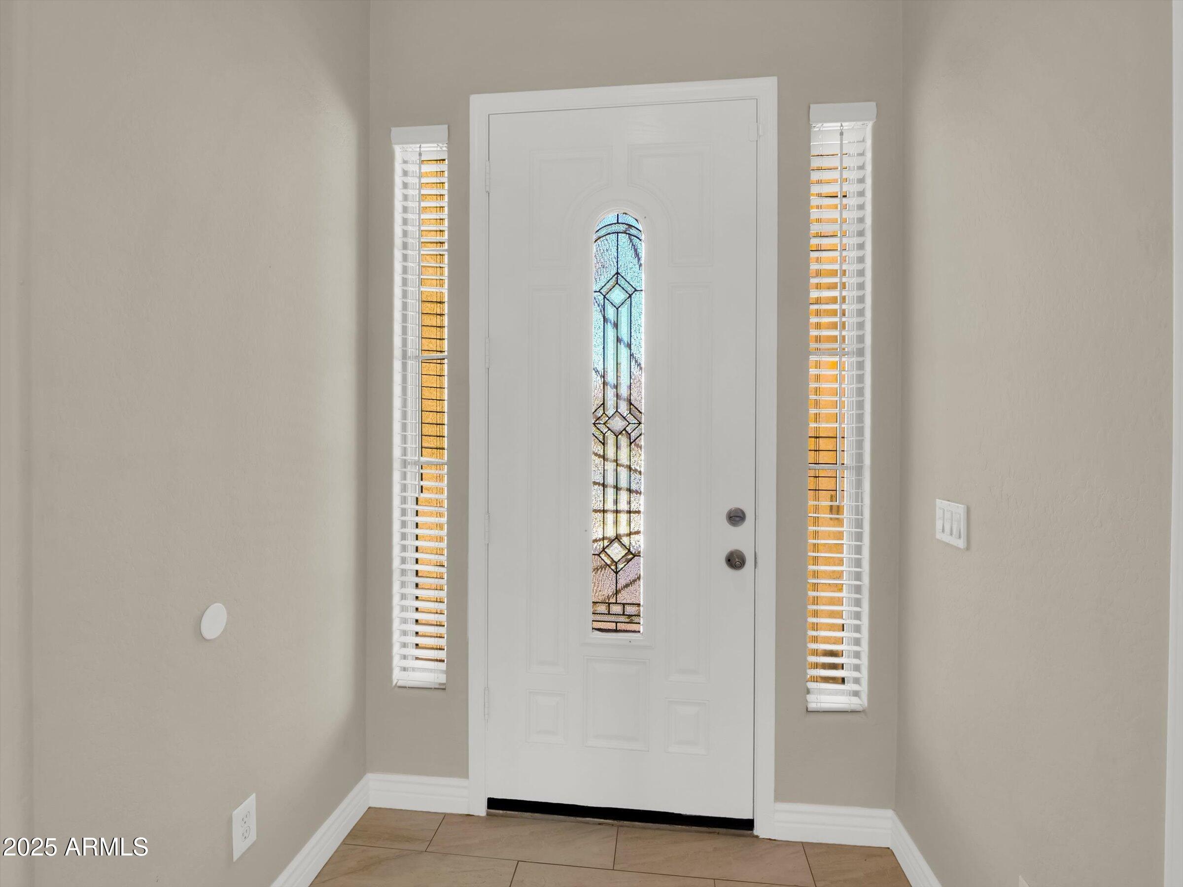 8854 W AUGUSTA Avenue