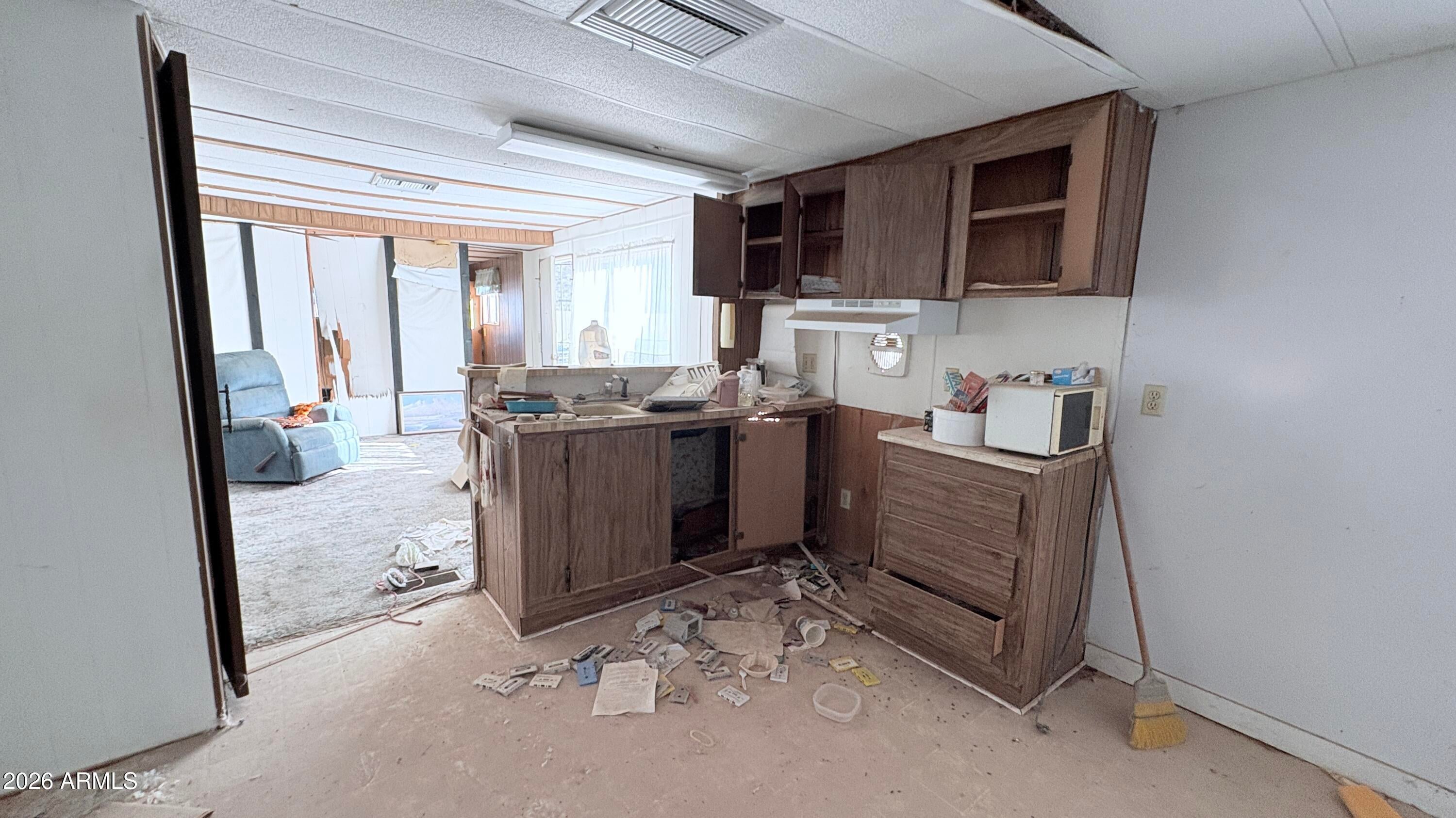 180 E OCOTILLO Street
