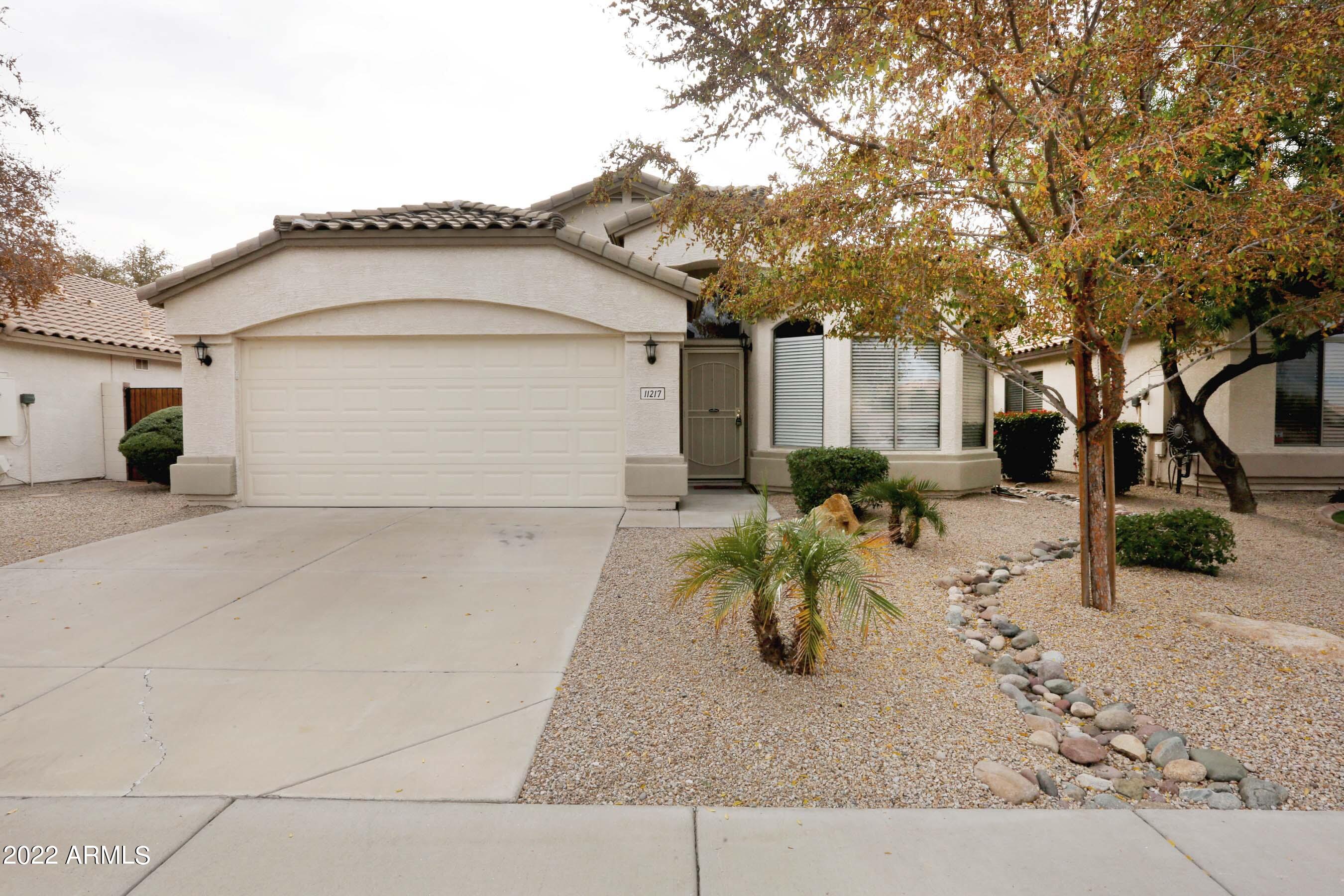 11217 W EDGEMONT Avenue