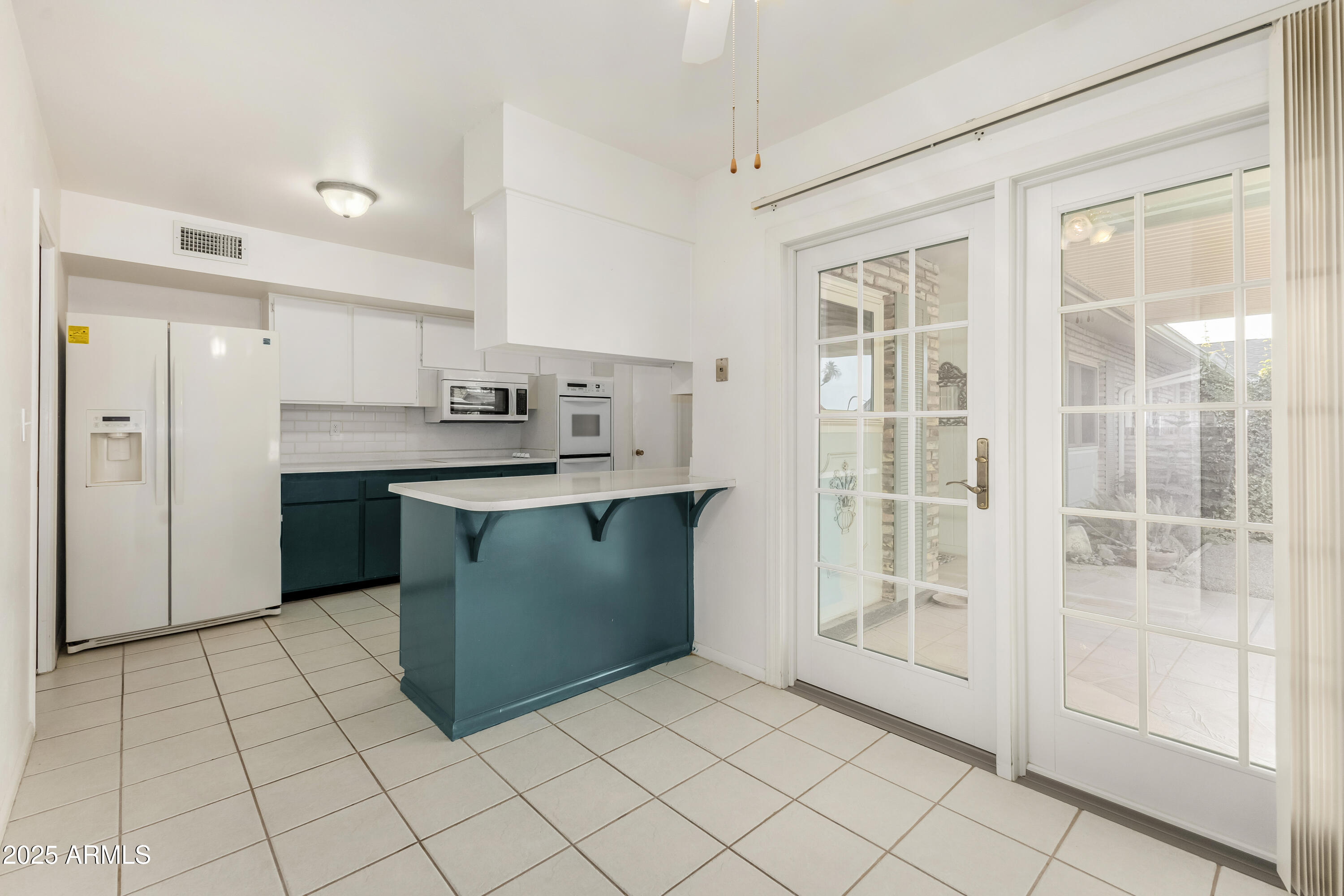 10209 W MOUNTAIN VIEW Road