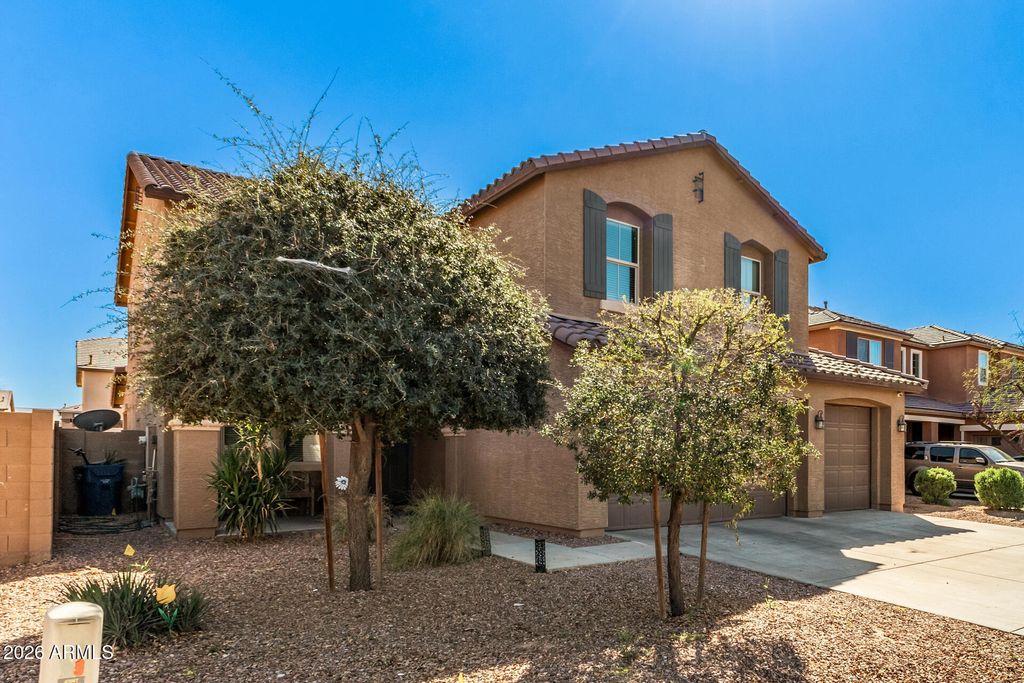 Photo of 12001 W Chase Lane, Avondale, AZ 85323 (MLS # 6998215)