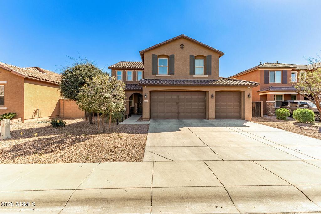 Photo of 12001 W Chase Lane, Avondale, AZ 85323 (MLS # 6998215)