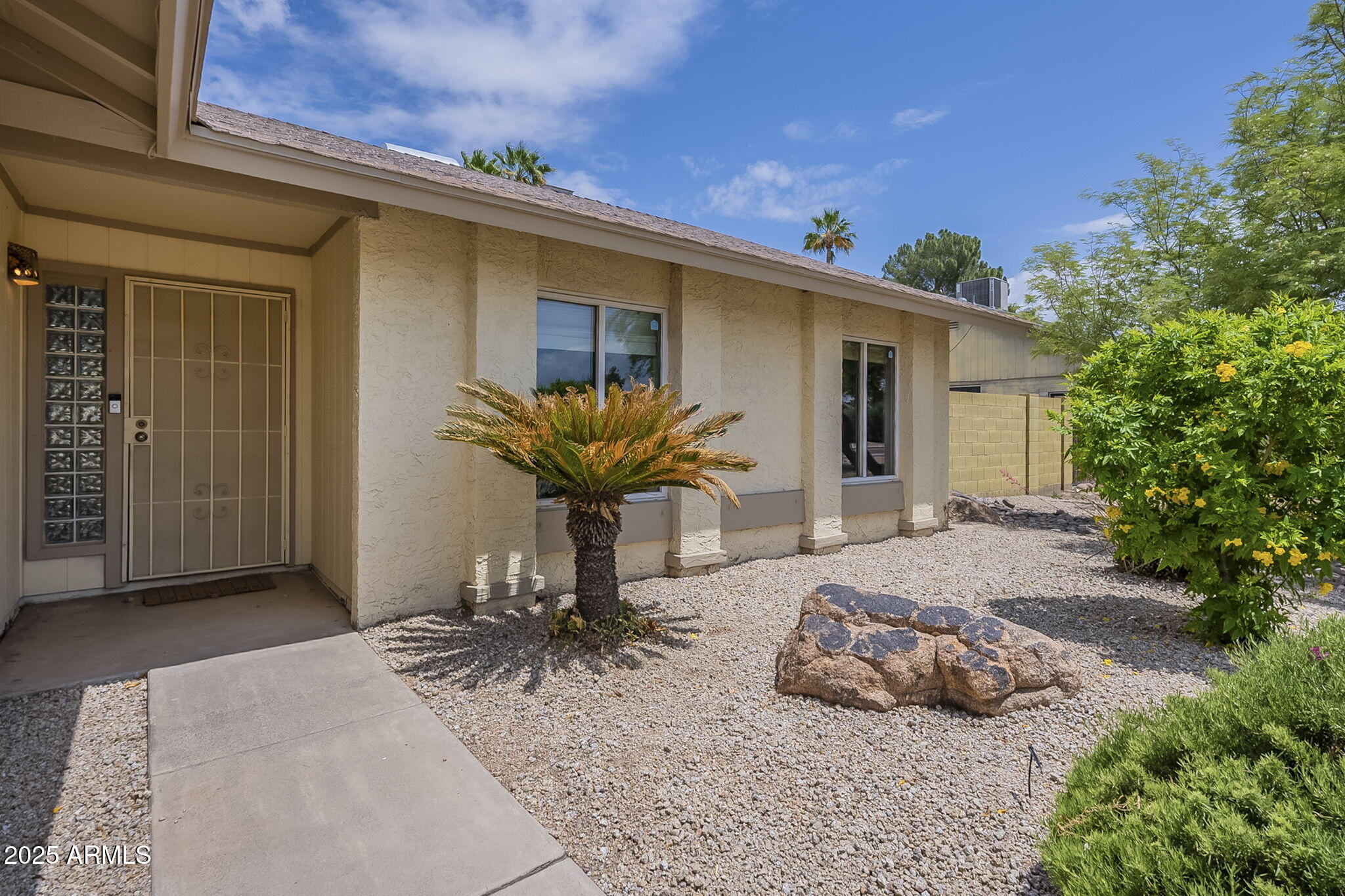 5330 E TIERRA BUENA Lane