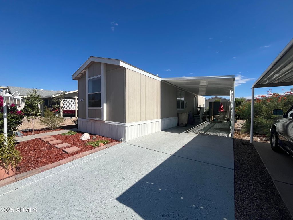 Photo of 6960 W Peoria Avenue #2, Peoria, AZ 85345 (MLS # 6921988)