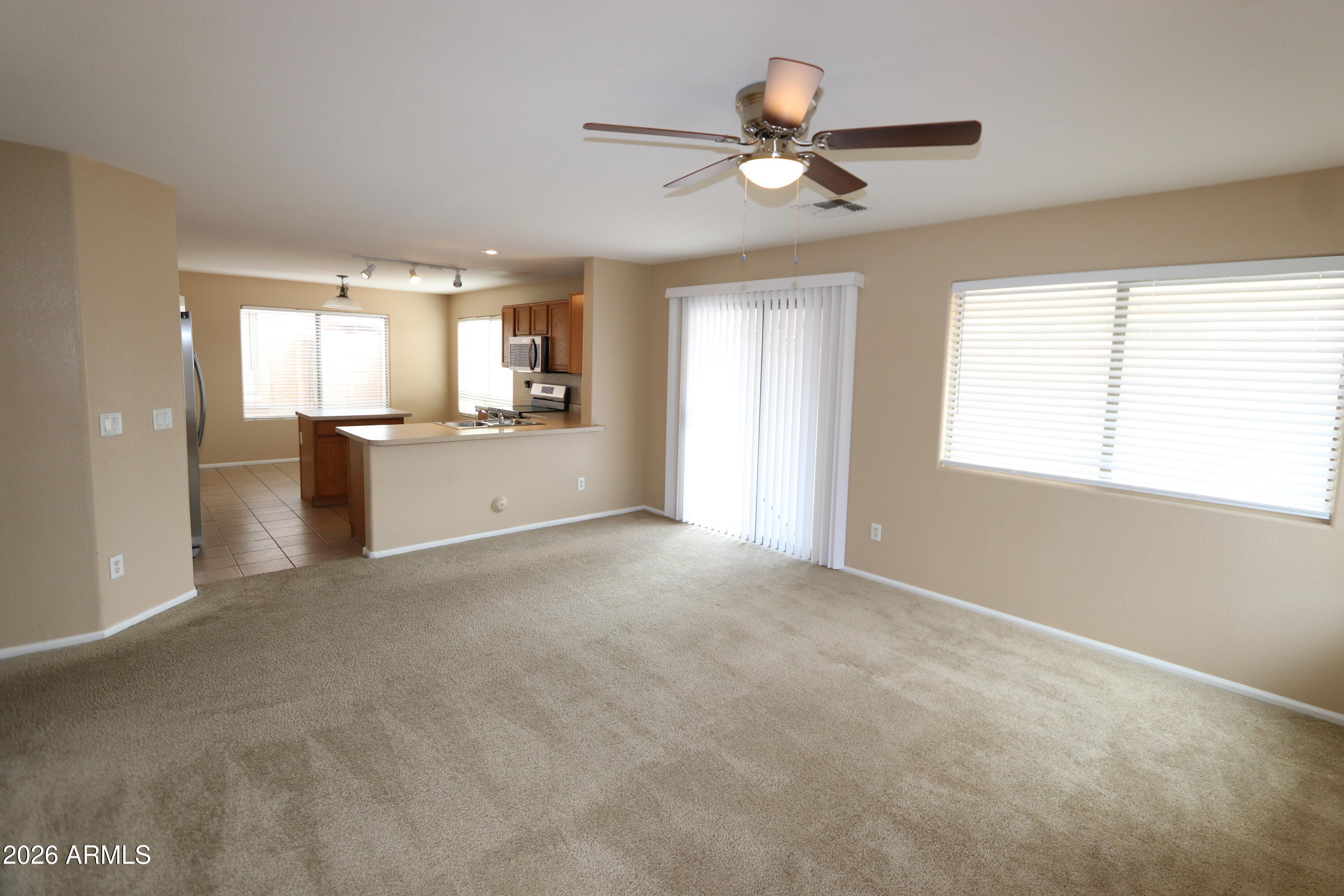 4821 W VALENCIA Drive