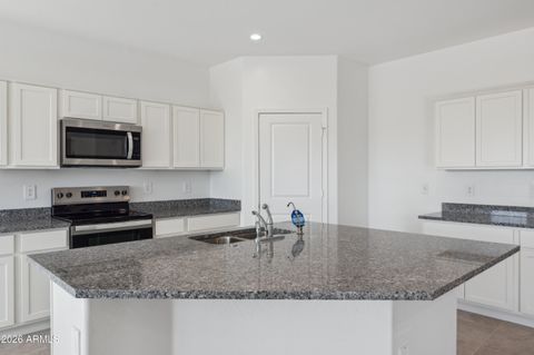 1561 E GLAZIER Drive Casa Grande AZ 85122