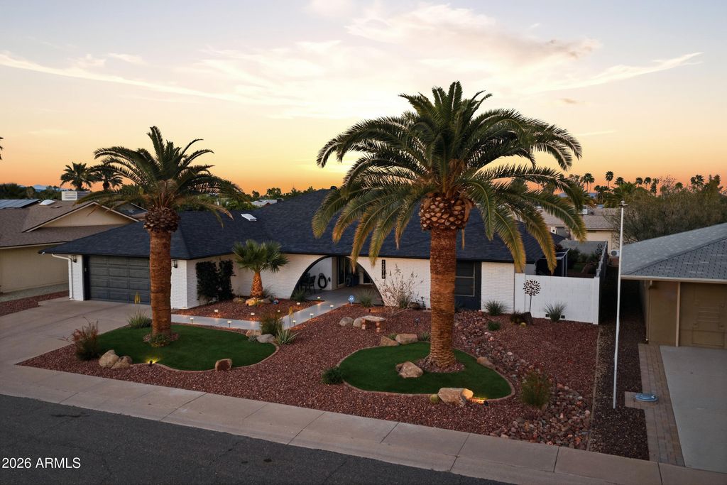Photo of 12618 W Paintbrush Drive, Sun City West, AZ 85375 (MLS # 6997135)