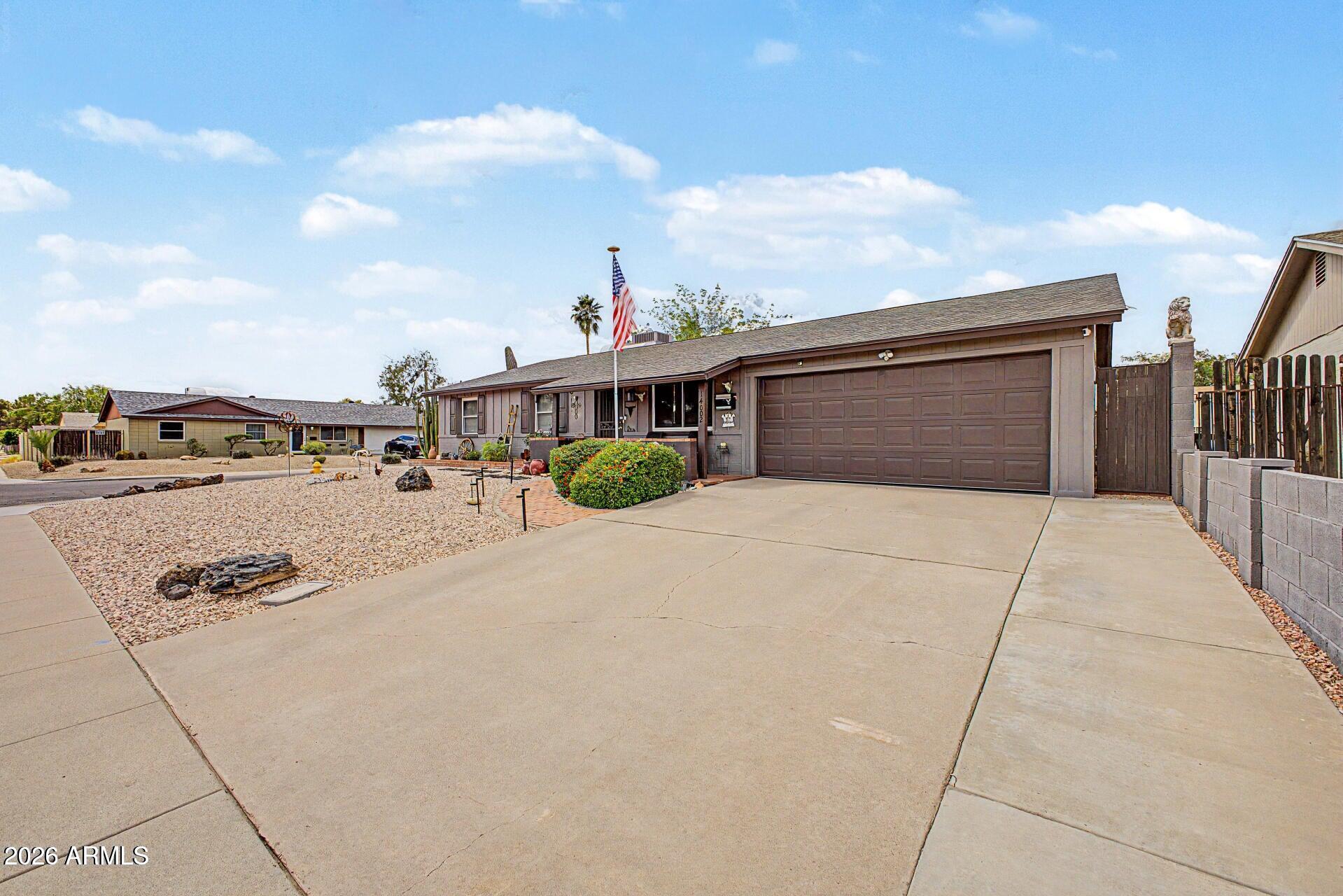 14002 N 37TH Place