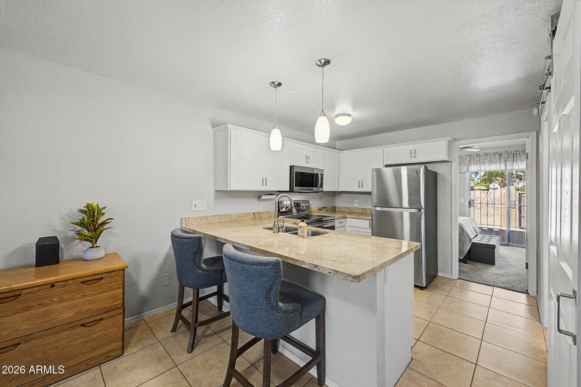 8111 W WACKER Road 65