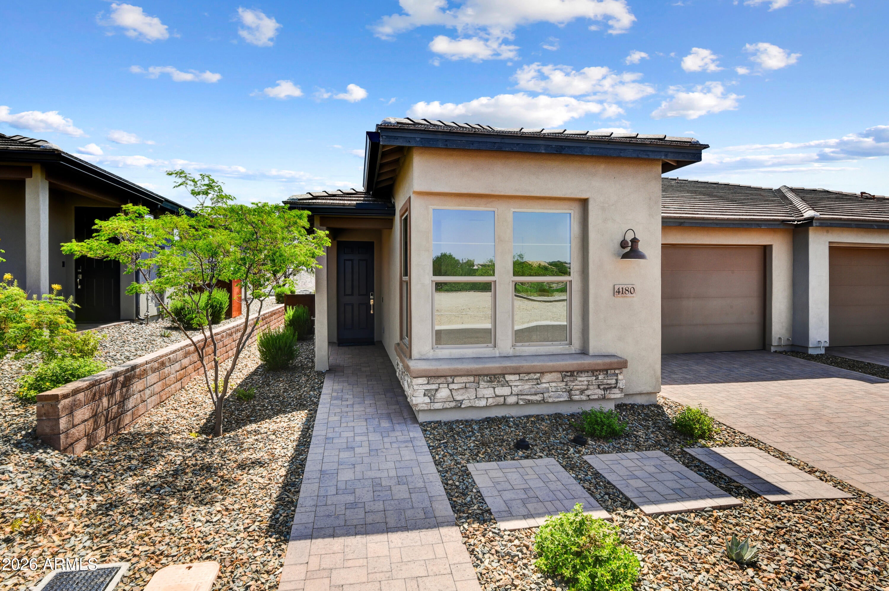 4180 PRAIRIE SCHOONER Road
