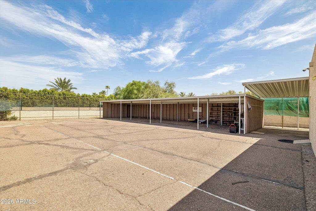 Photo of 8031 E Gray Road, Scottsdale, AZ 85260 (MLS # 7080252)