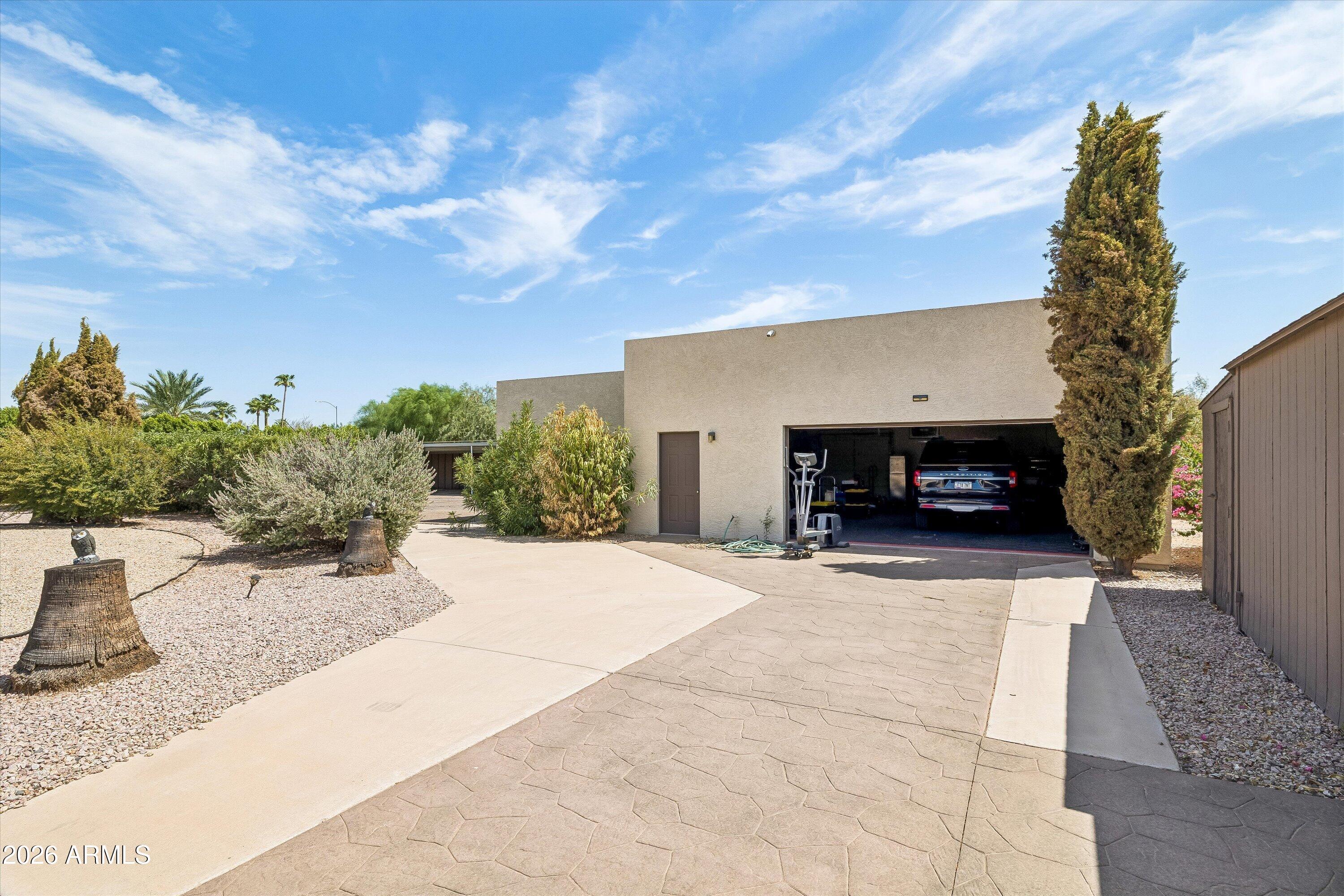 8031 E GRAY Road