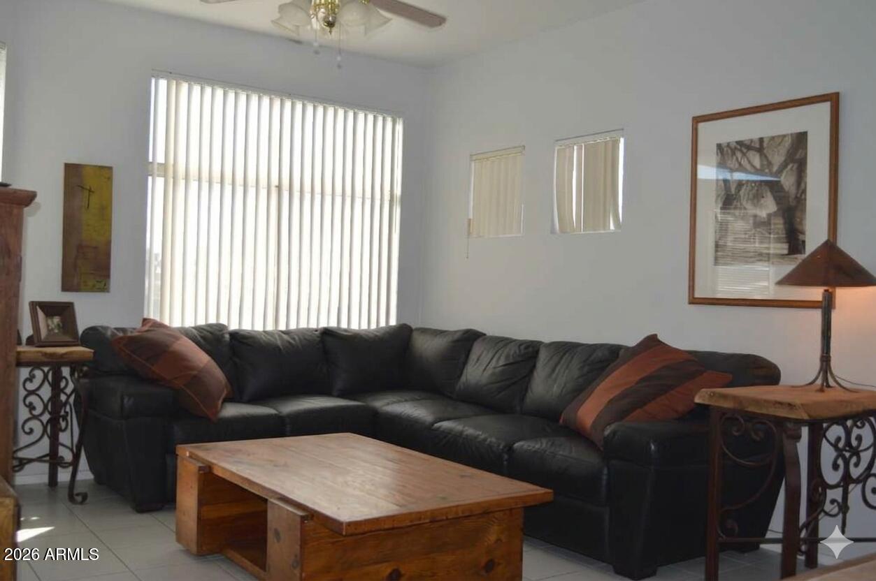 11375 E SAHUARO Drive 2070