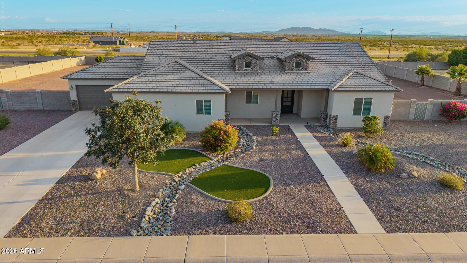 10265 W APPALOOSA Trail