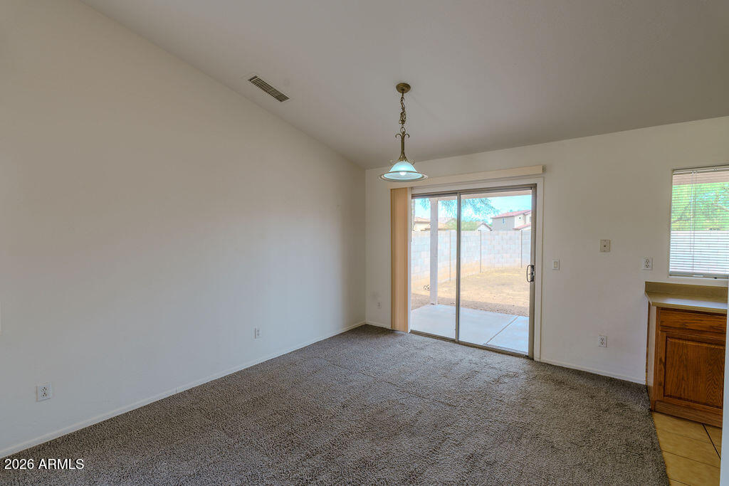 5422 W HUNTINGTON Drive