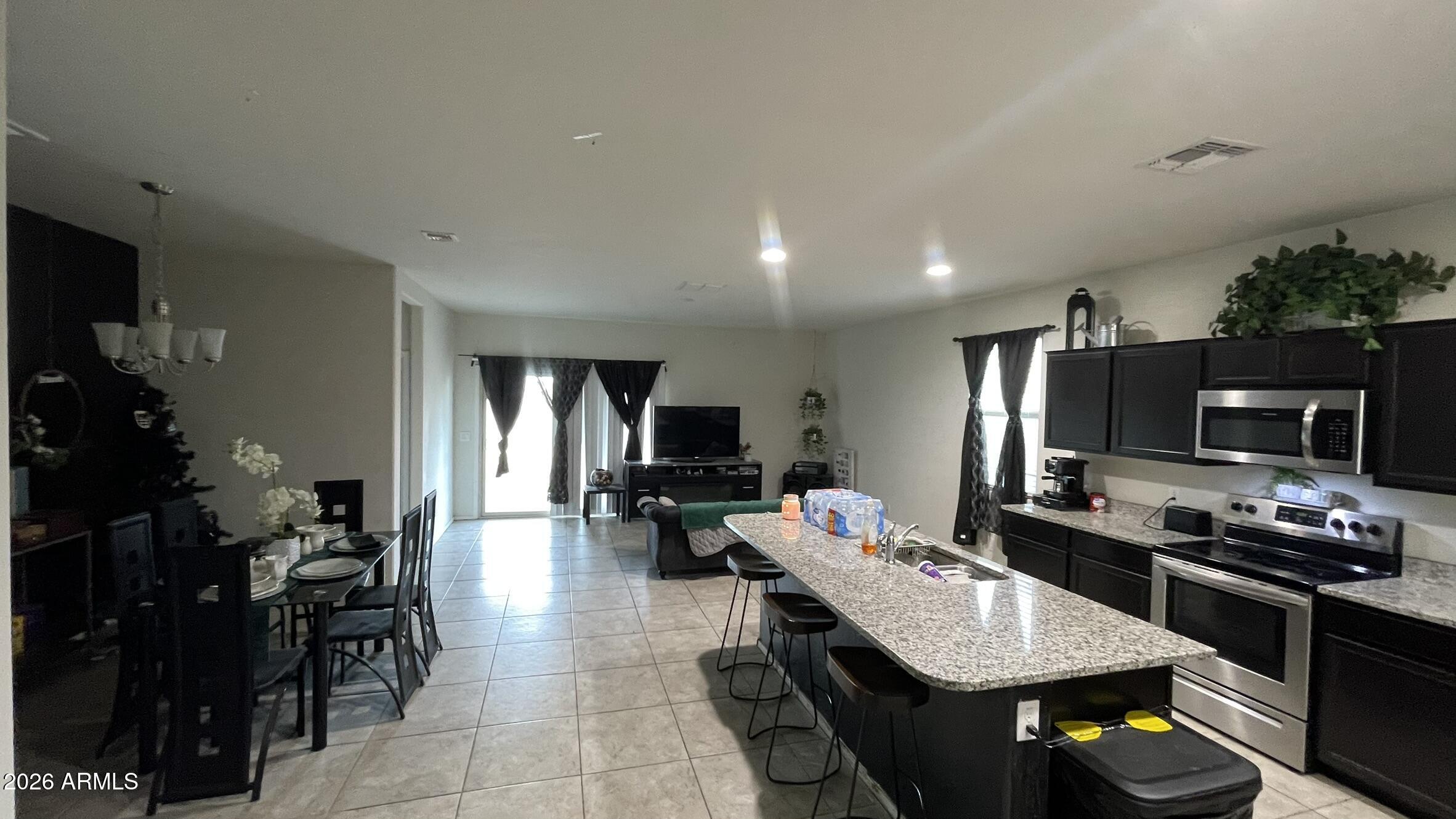 37816 W AMALFI Avenue