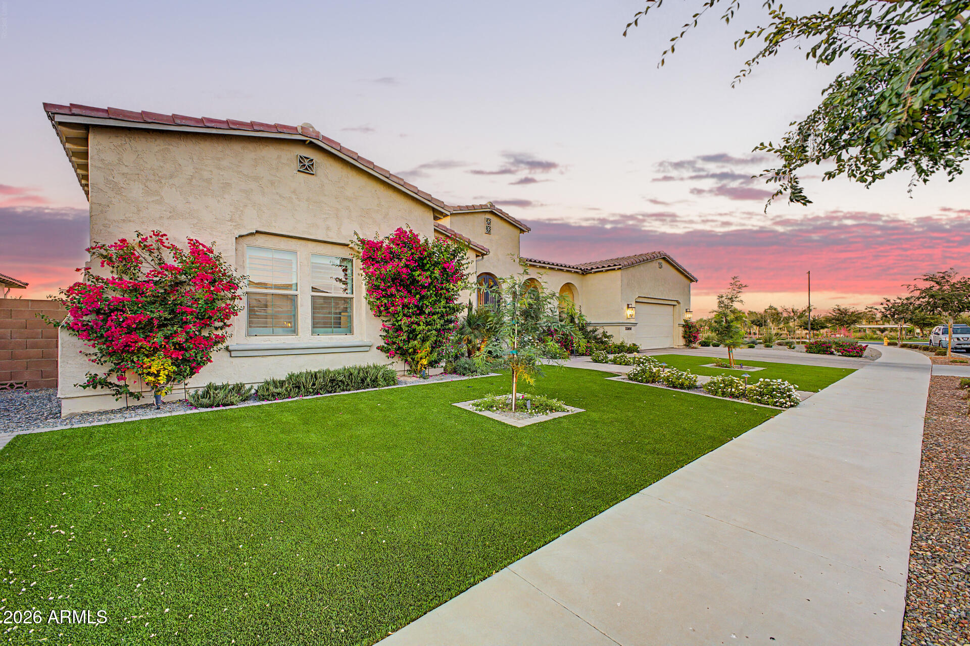 18884 E AZALEA Drive