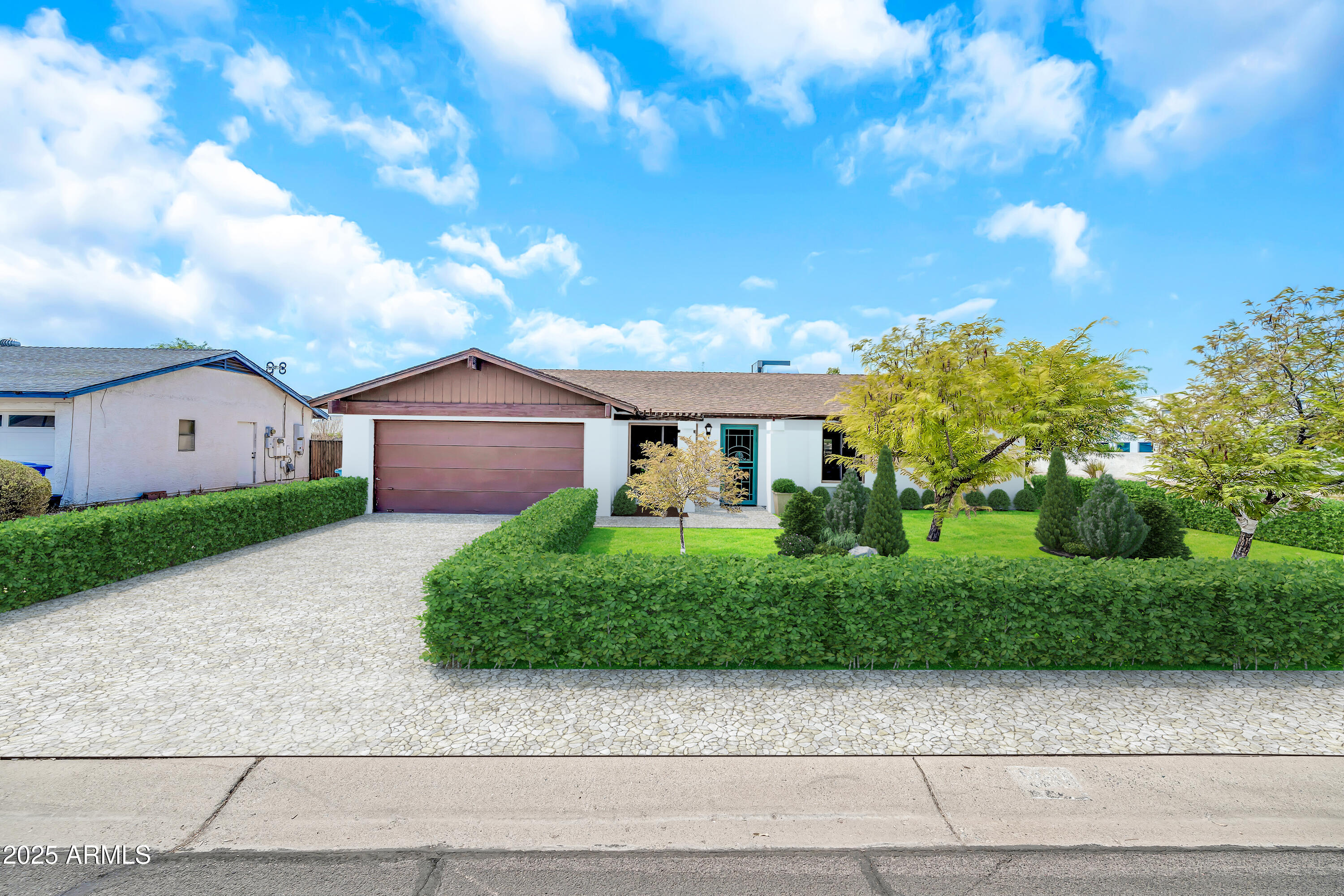 2241 W TONTO Lane