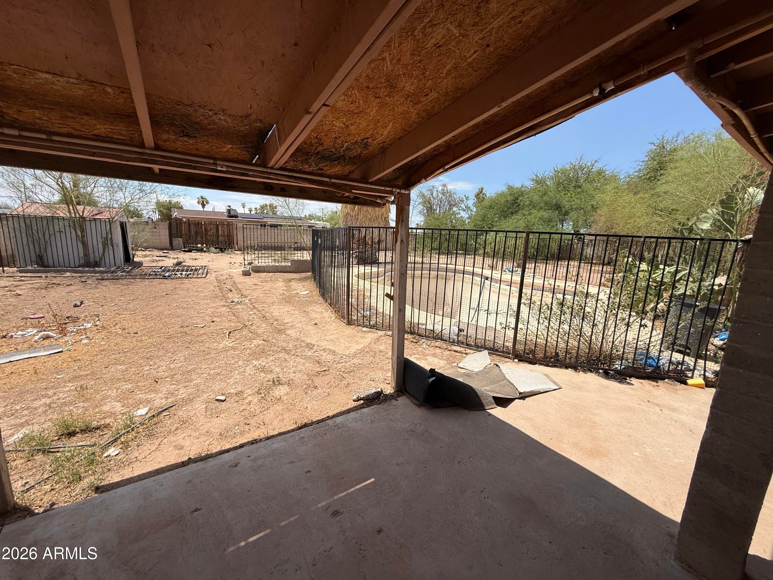 3930 N DEL MONTE Drive