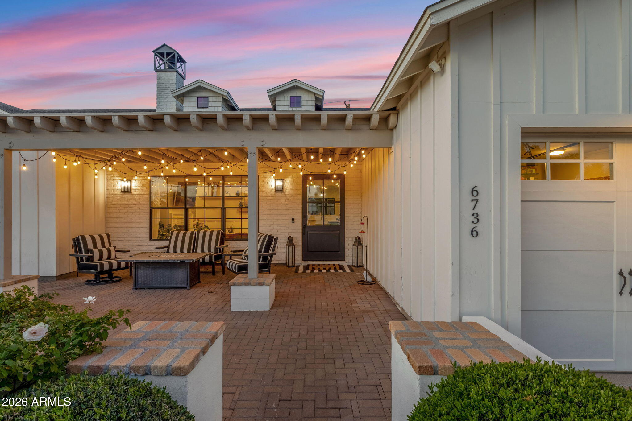 6736 E MONTEROSA Street