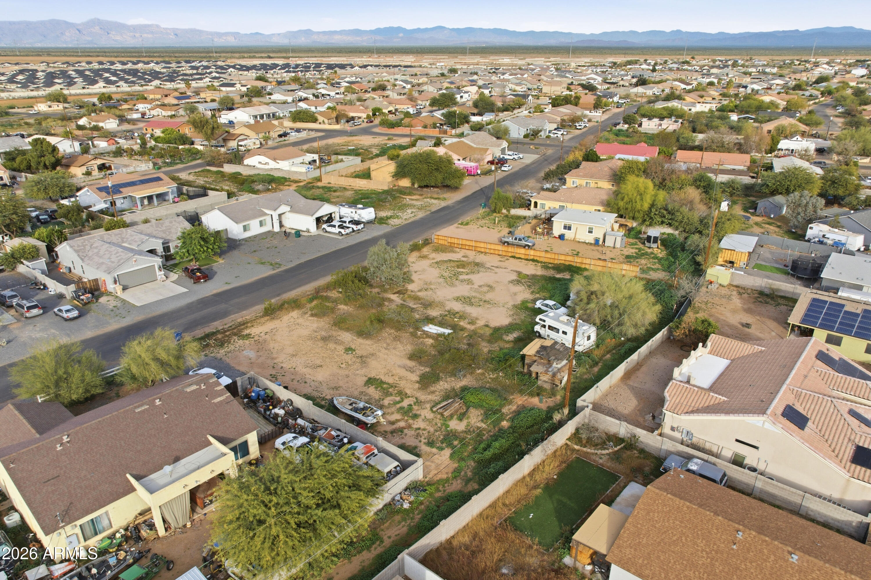 5281 E VISTA GRANDE -- 447