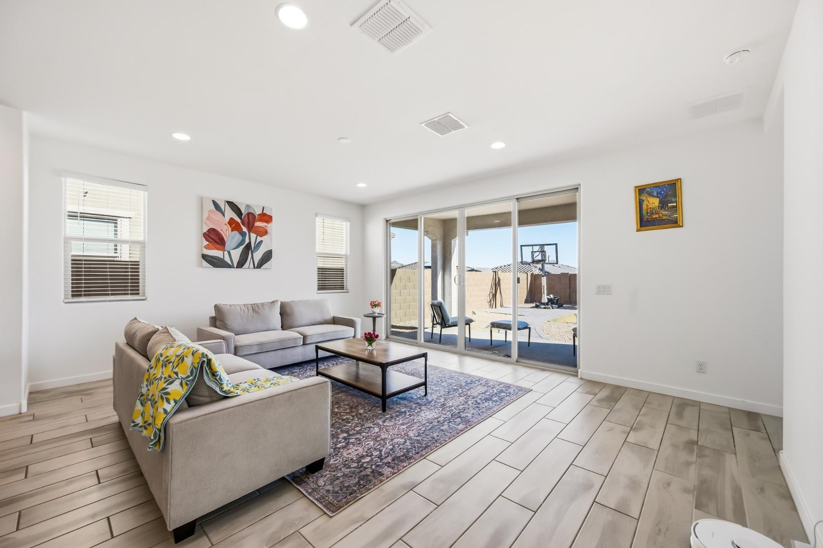2053 W SIENNA BOUQUET Place