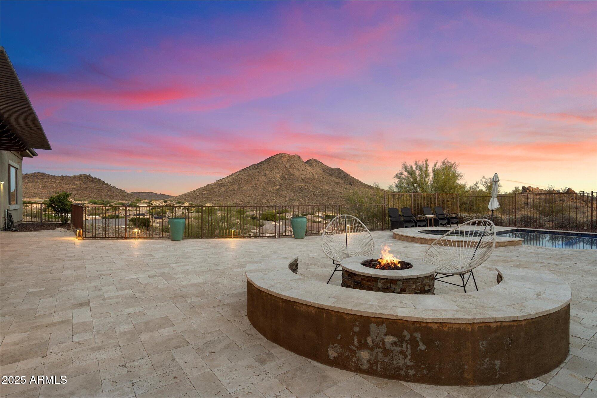 6535 W GOLD MOUNTAIN Pass