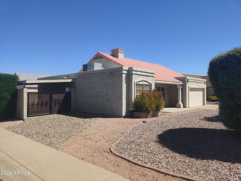 Photo of 18637 N 46th Drive, Glendale, AZ 85308 (MLS # 7001103)